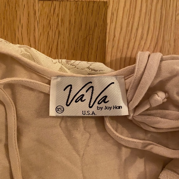 VAVA by Joy Han lace ruffle dress - Picture 4 of 5